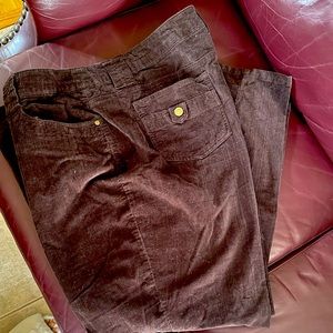 Corduroy women pants. brown. 4 pockets.